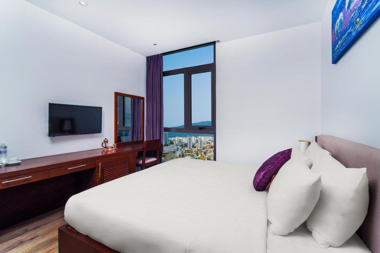 Golden Sun Hotel Danang Экстерьер фото