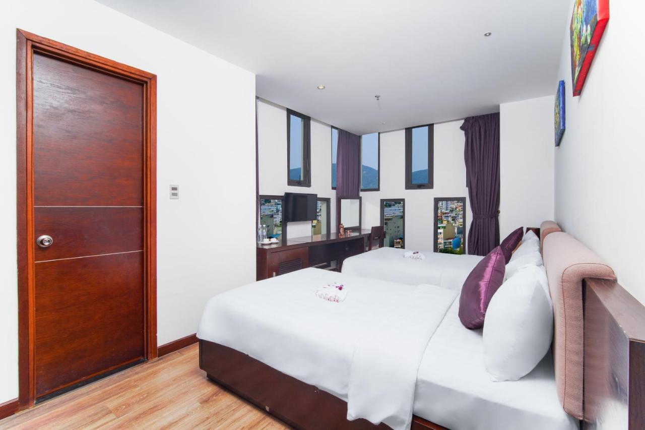 Golden Sun Hotel Danang Экстерьер фото