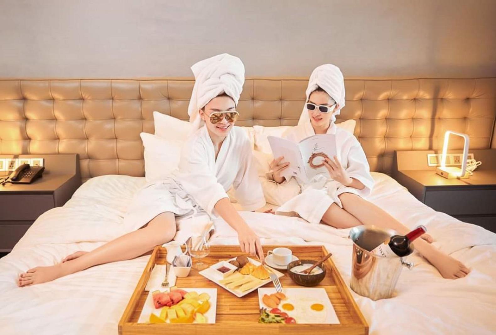 Golden Sun Hotel Danang Экстерьер фото