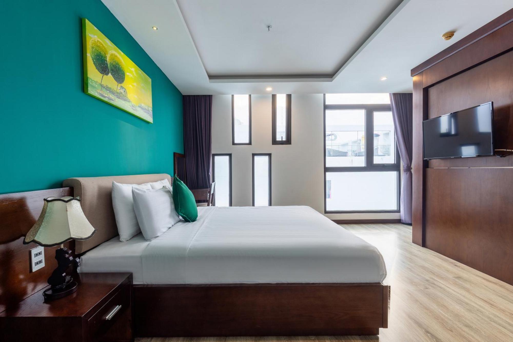 Golden Sun Hotel Danang Экстерьер фото